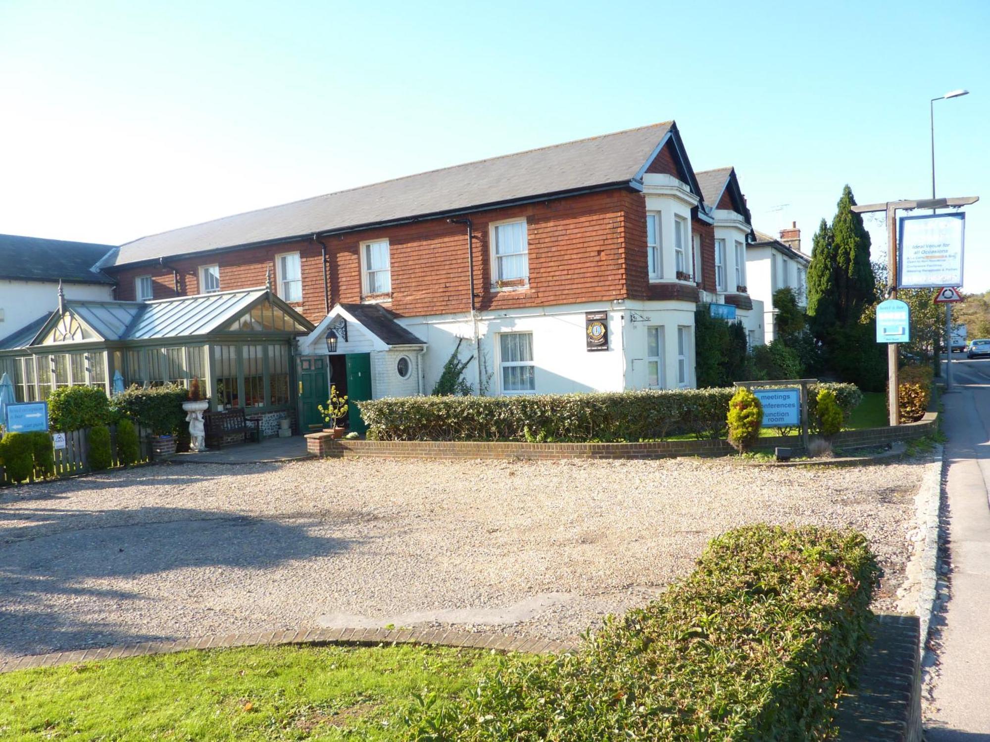 Arundel Park Hotel Exterior photo